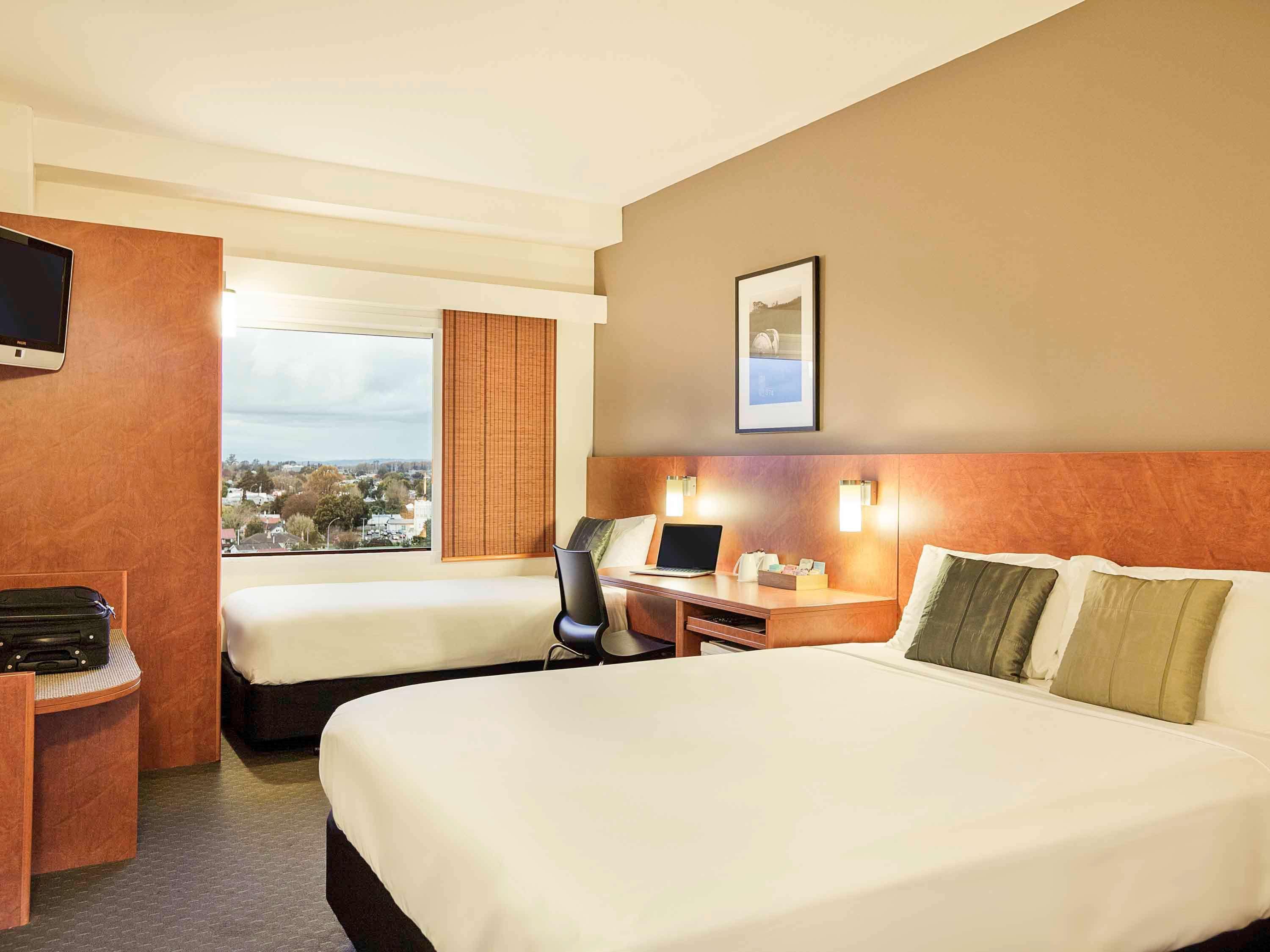 Отель Ibis Hamilton Tainui Экстерьер фото