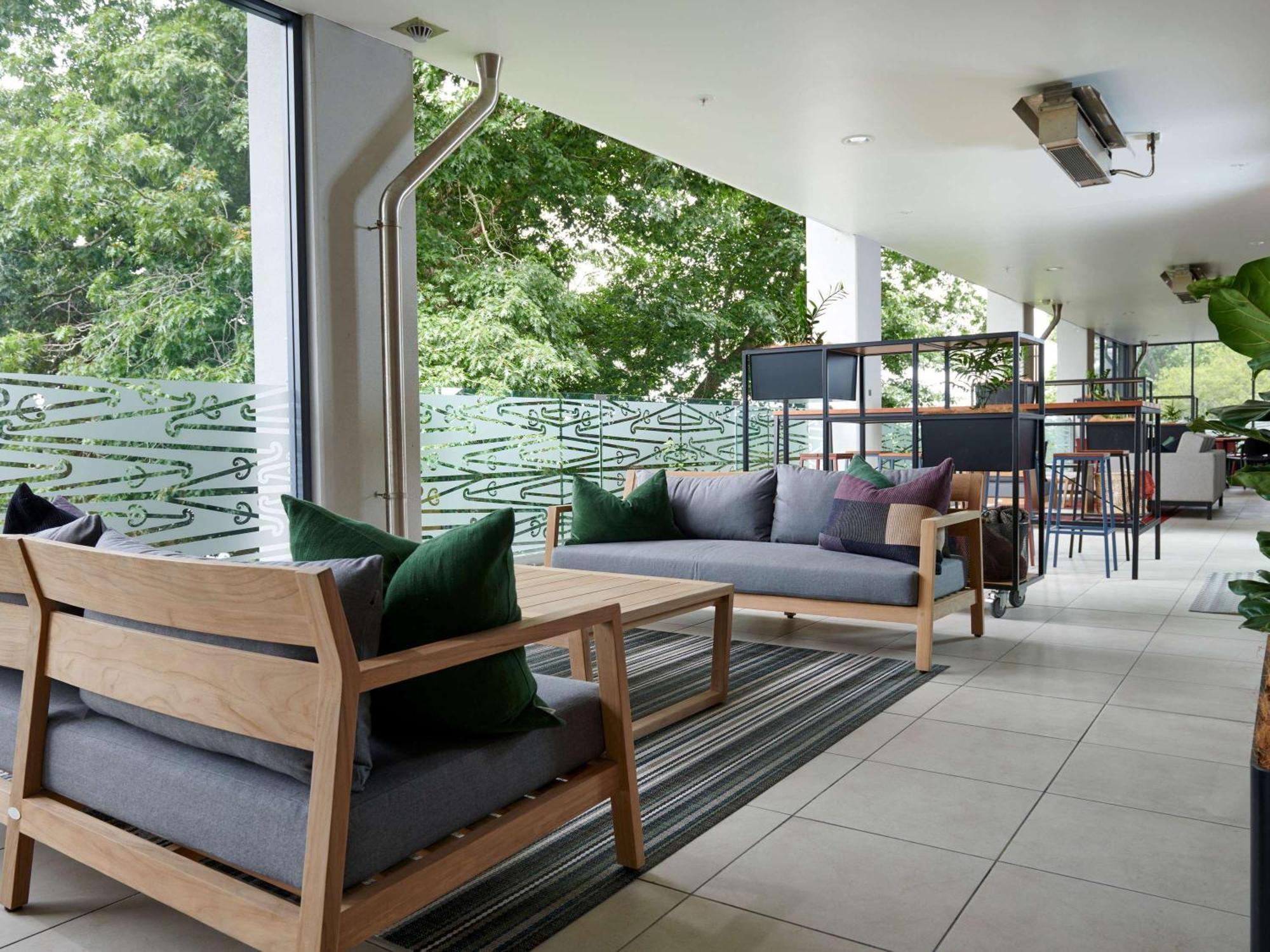 Отель Ibis Hamilton Tainui Экстерьер фото