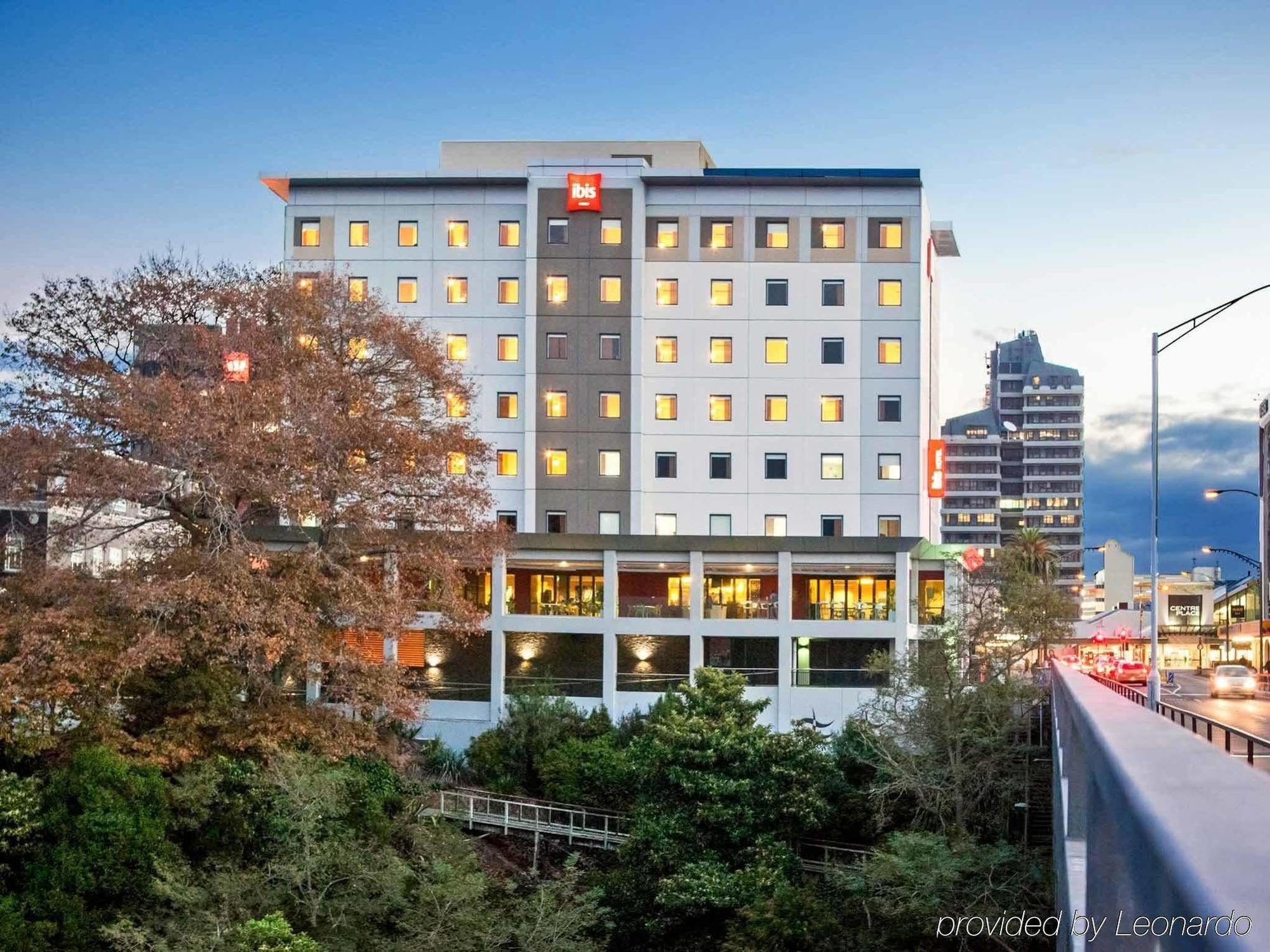 Отель Ibis Hamilton Tainui Экстерьер фото